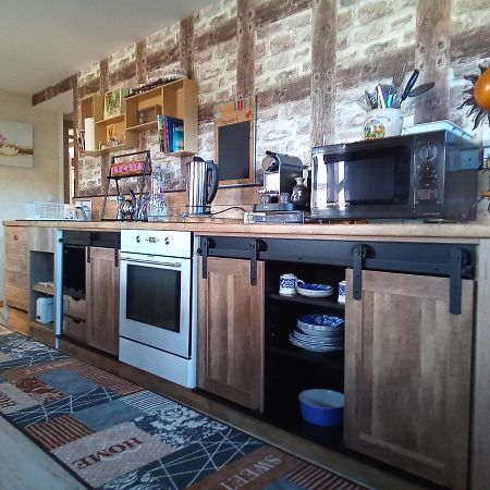 Logement De Charme Coinches エクステリア 写真